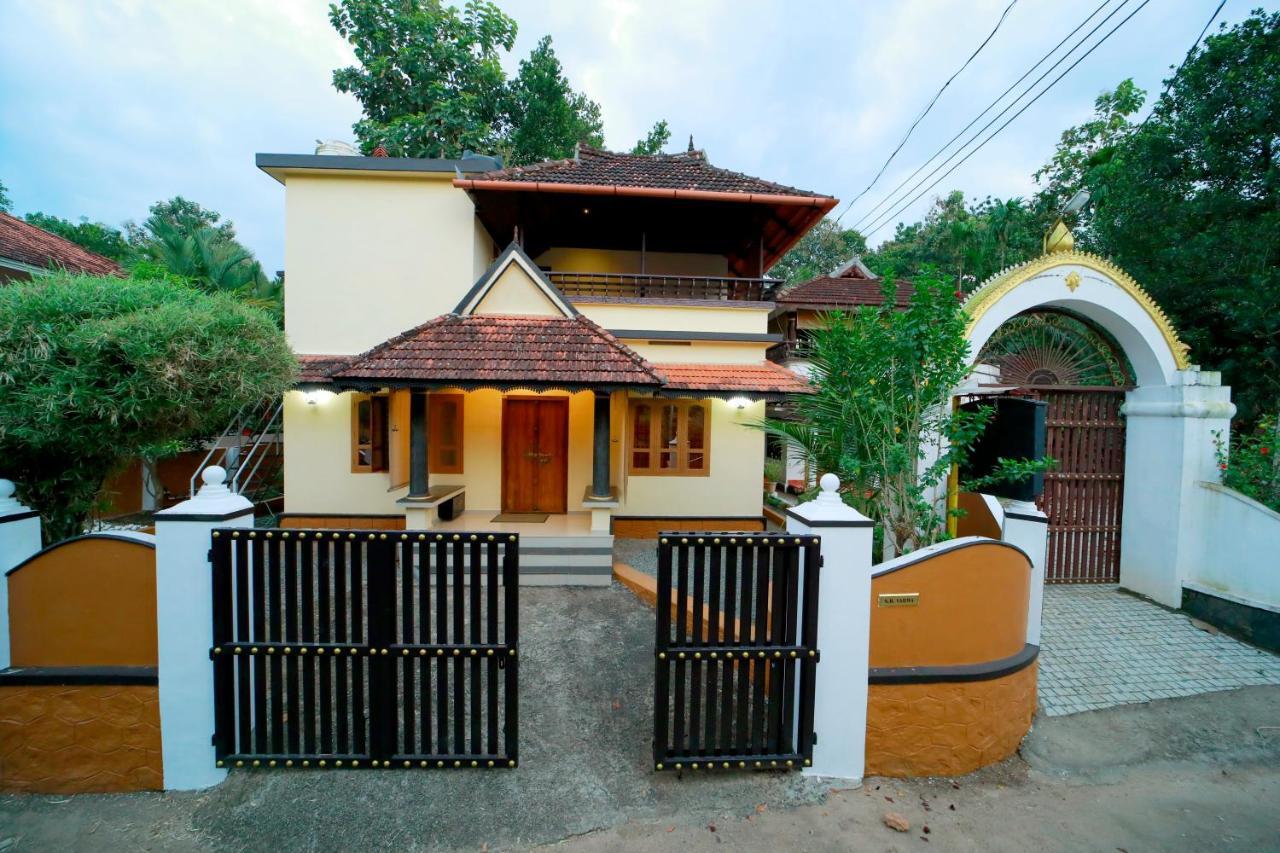 Swasthi Griha Villa Aranmula Екстериор снимка